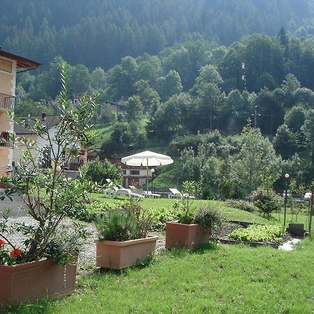 Hotel Pedretti Branzi Luaran gambar