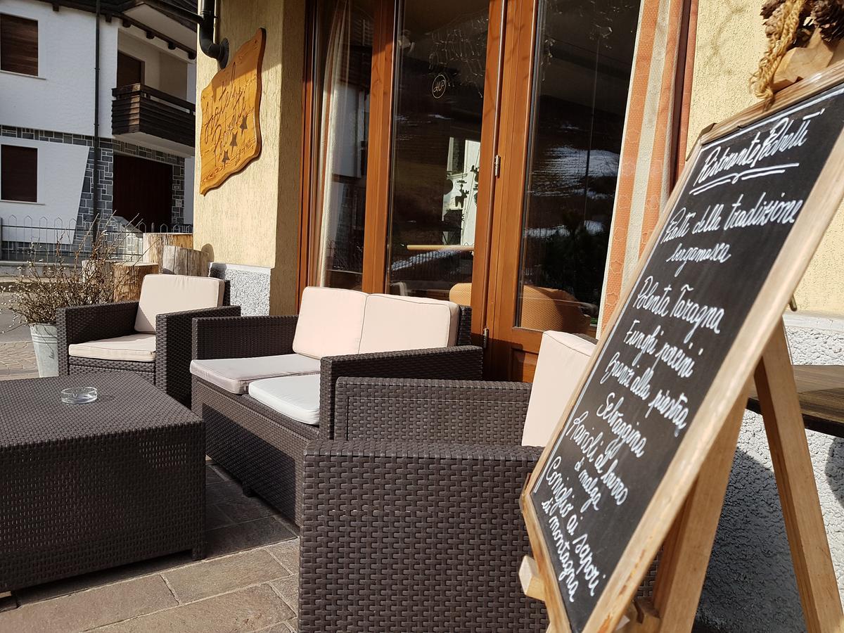 Hotel Pedretti Branzi Luaran gambar